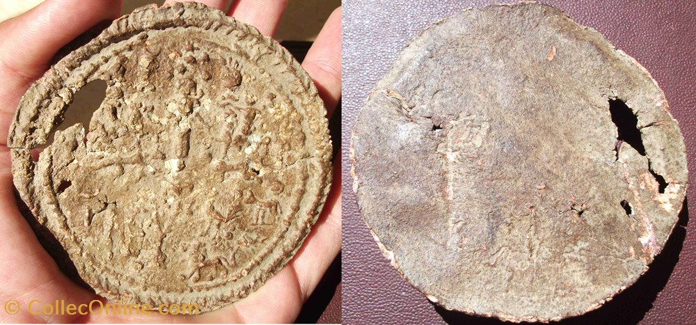 art antiquites archeologie europe plaquette thraco mithriaque circulaire en plomb ertl h 09