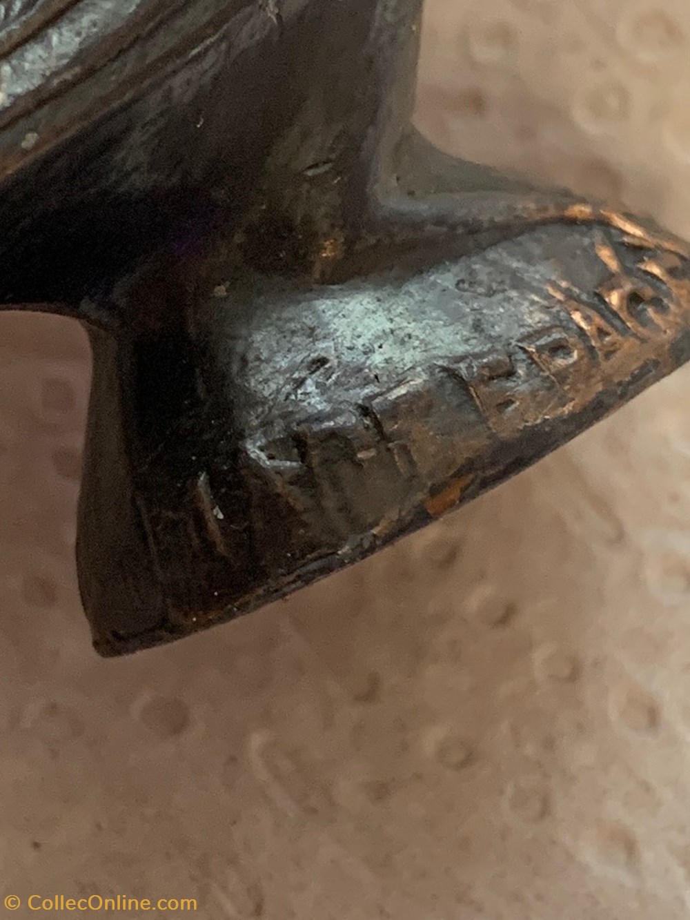art antiquites bronzes pigeon en bronze