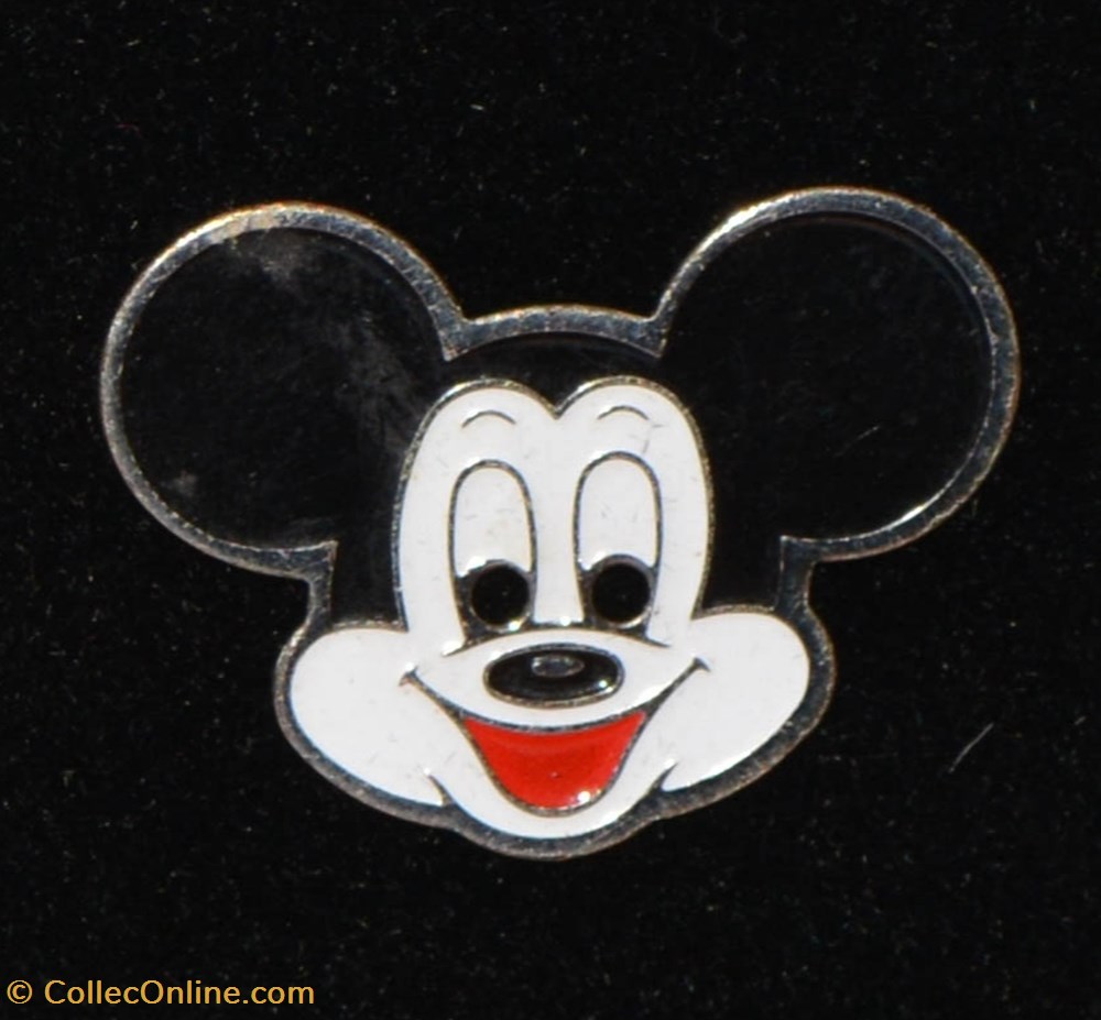 diver pin mickey 04