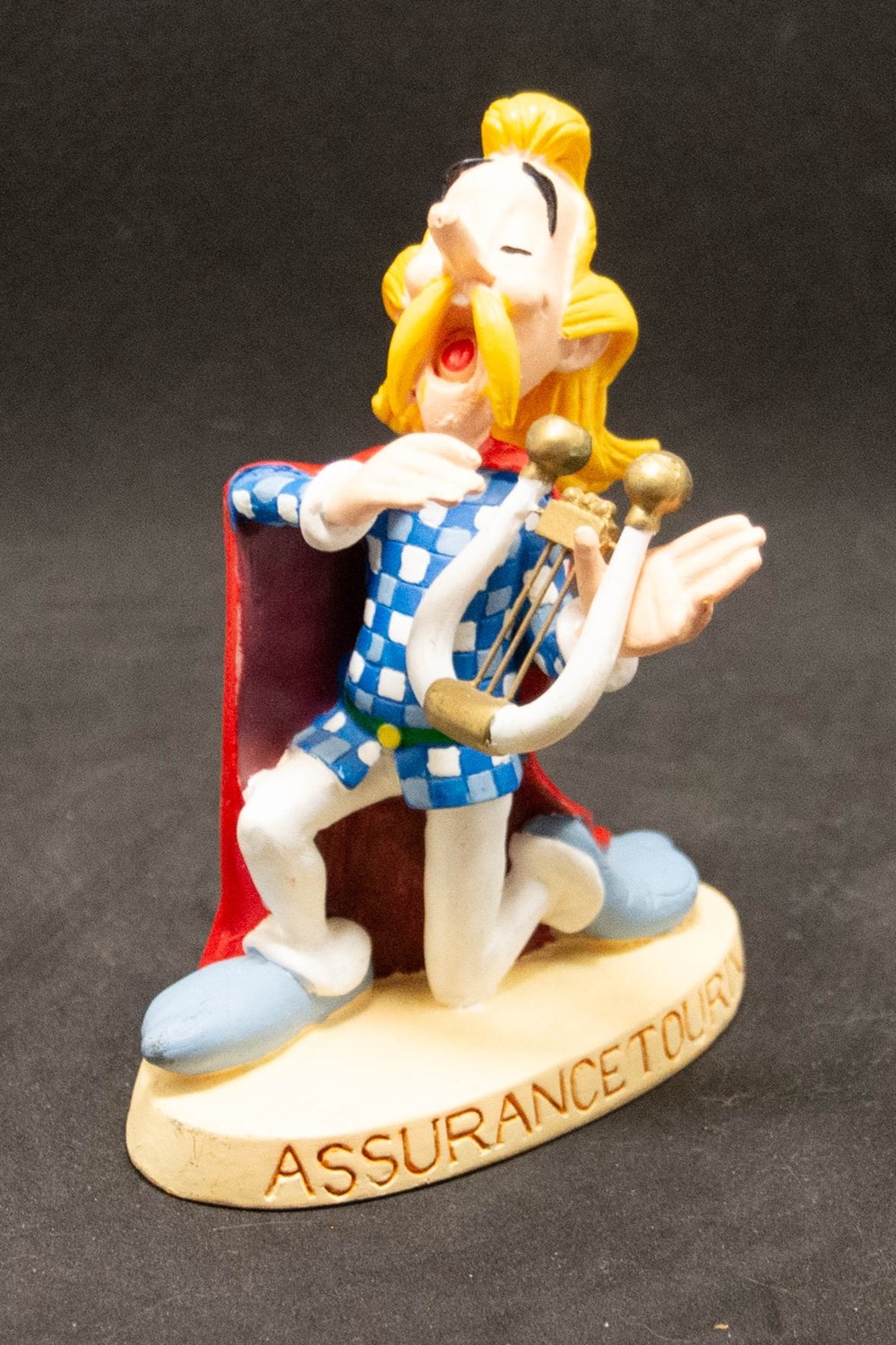 04 - Assurancetourix figurines 04 assurancetourix