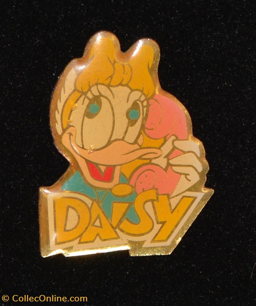 diver pin daisy 01