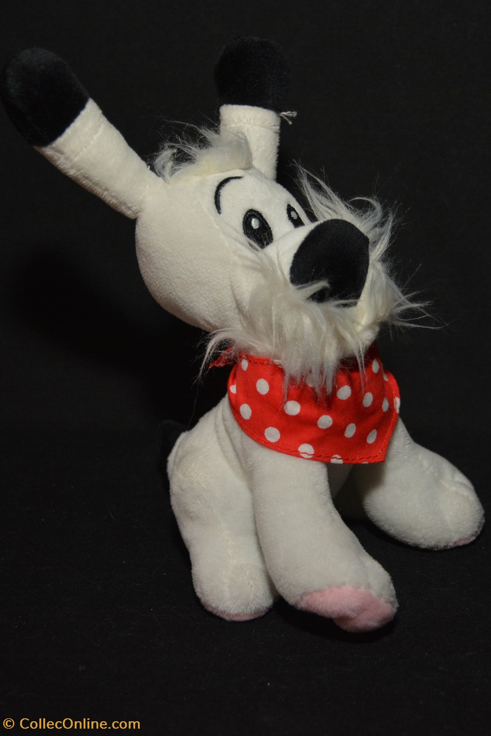 jeux jouets peluches idefix avec foulard albert renee 2019 19 cm