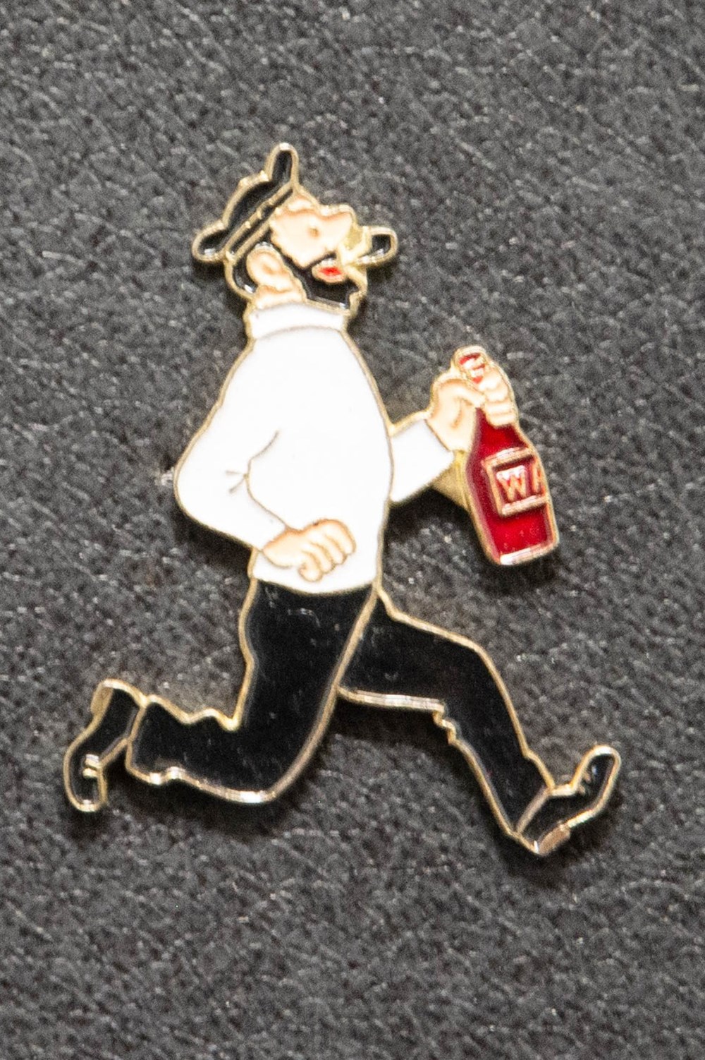 Corner (like) - 091 - Haddock divers pin s badges corner like 091 haddock