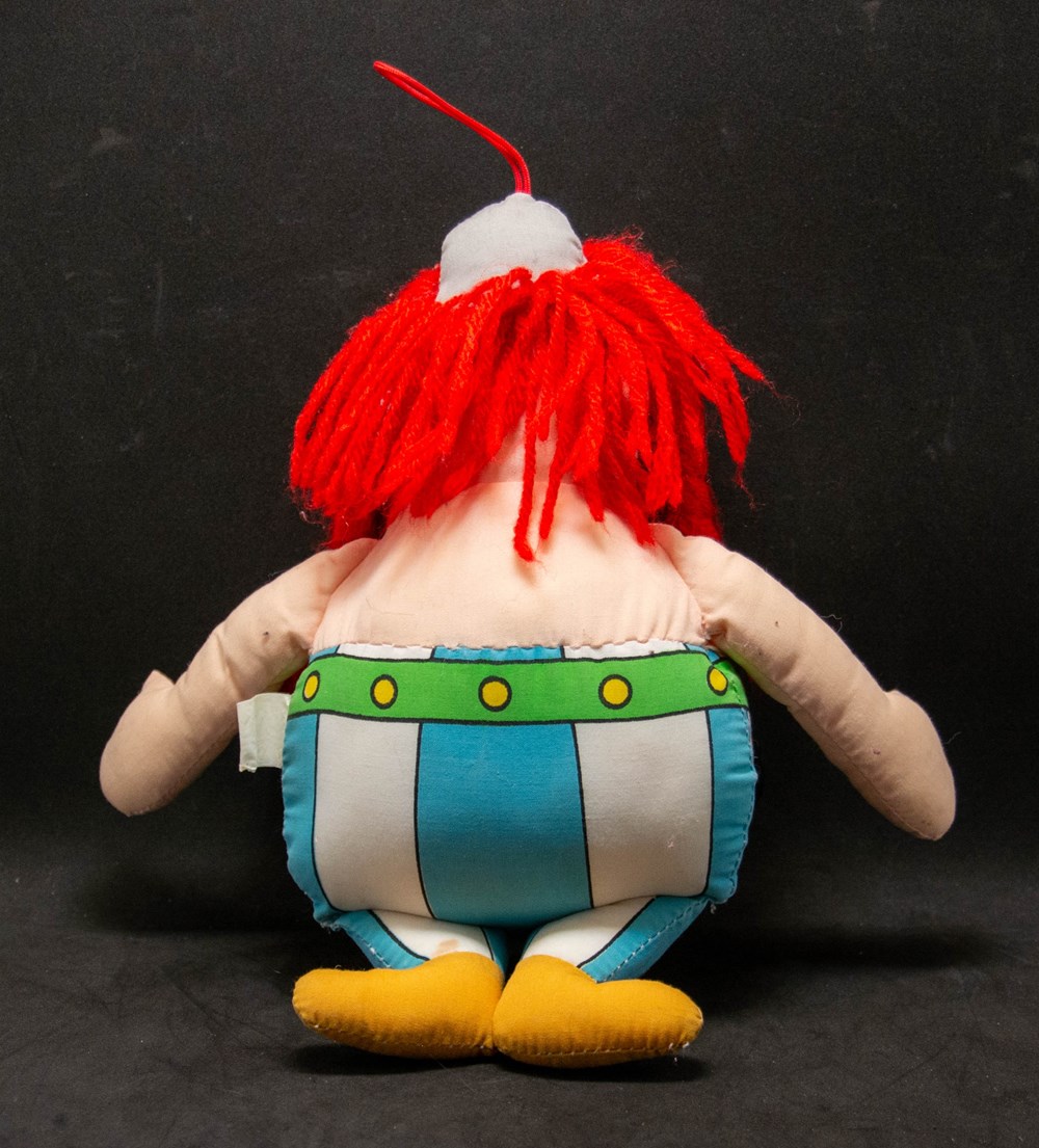Albert Renée - 25 cm - Obélix - Je suis irrésistible jeux de societe jouets peluches albert renee 25 cm obelix je suis irresistible