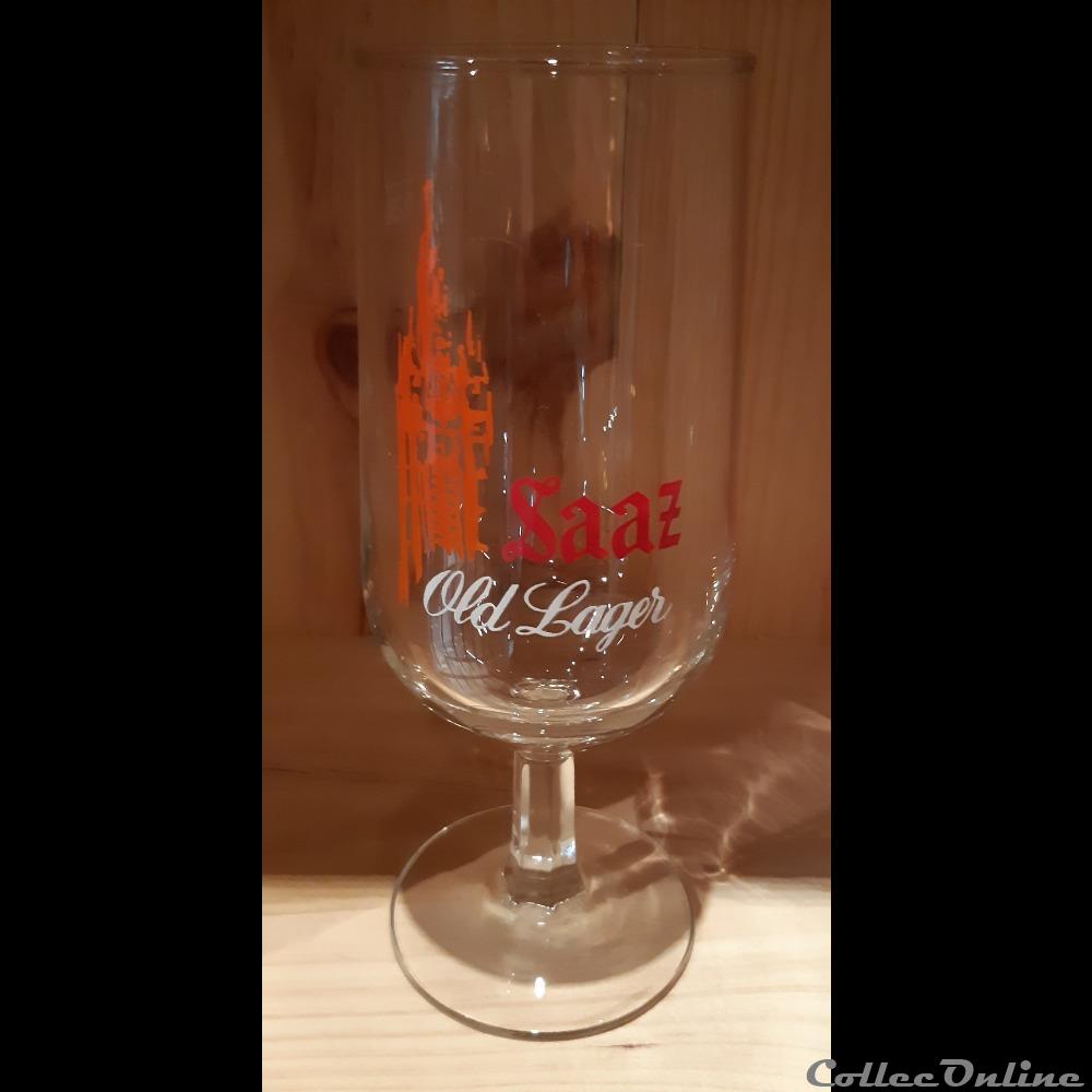 bistrot alimentation verre biere saaz