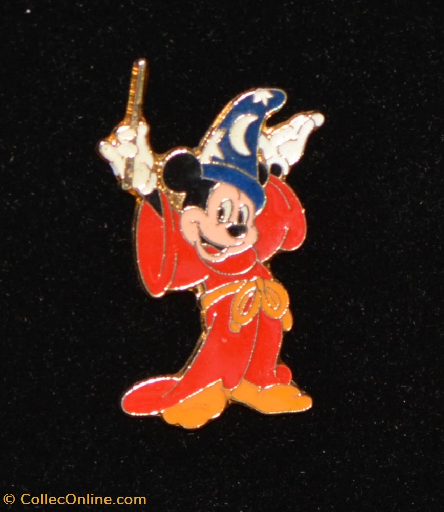 diver pin mickey 06