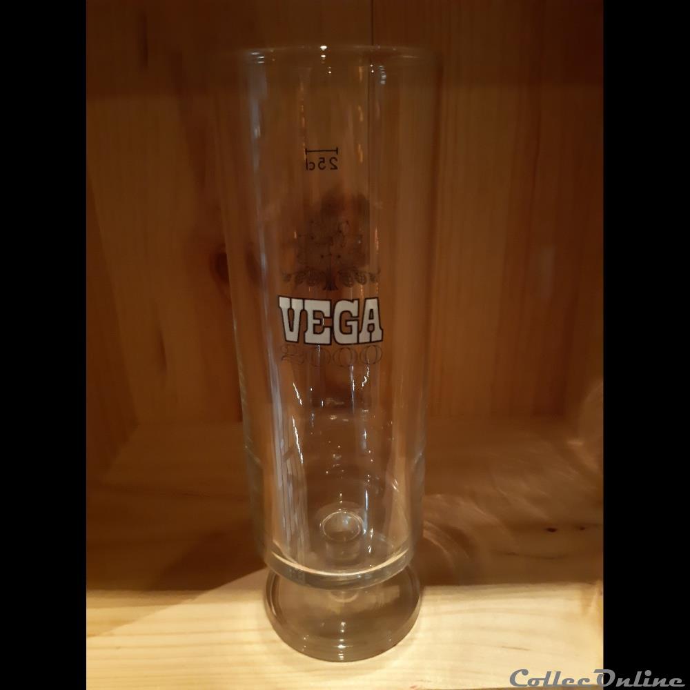 Vega - 01 bistrot alimentation verre biere vega 01