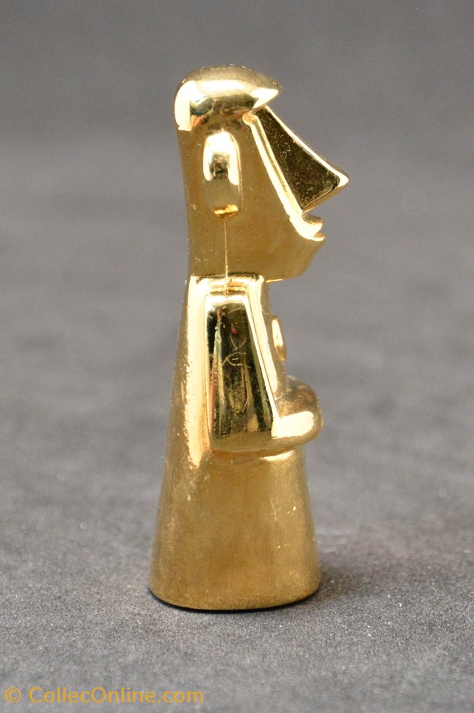 jeux jouet tintin et le piege du totem dhor version luxe totem dhor