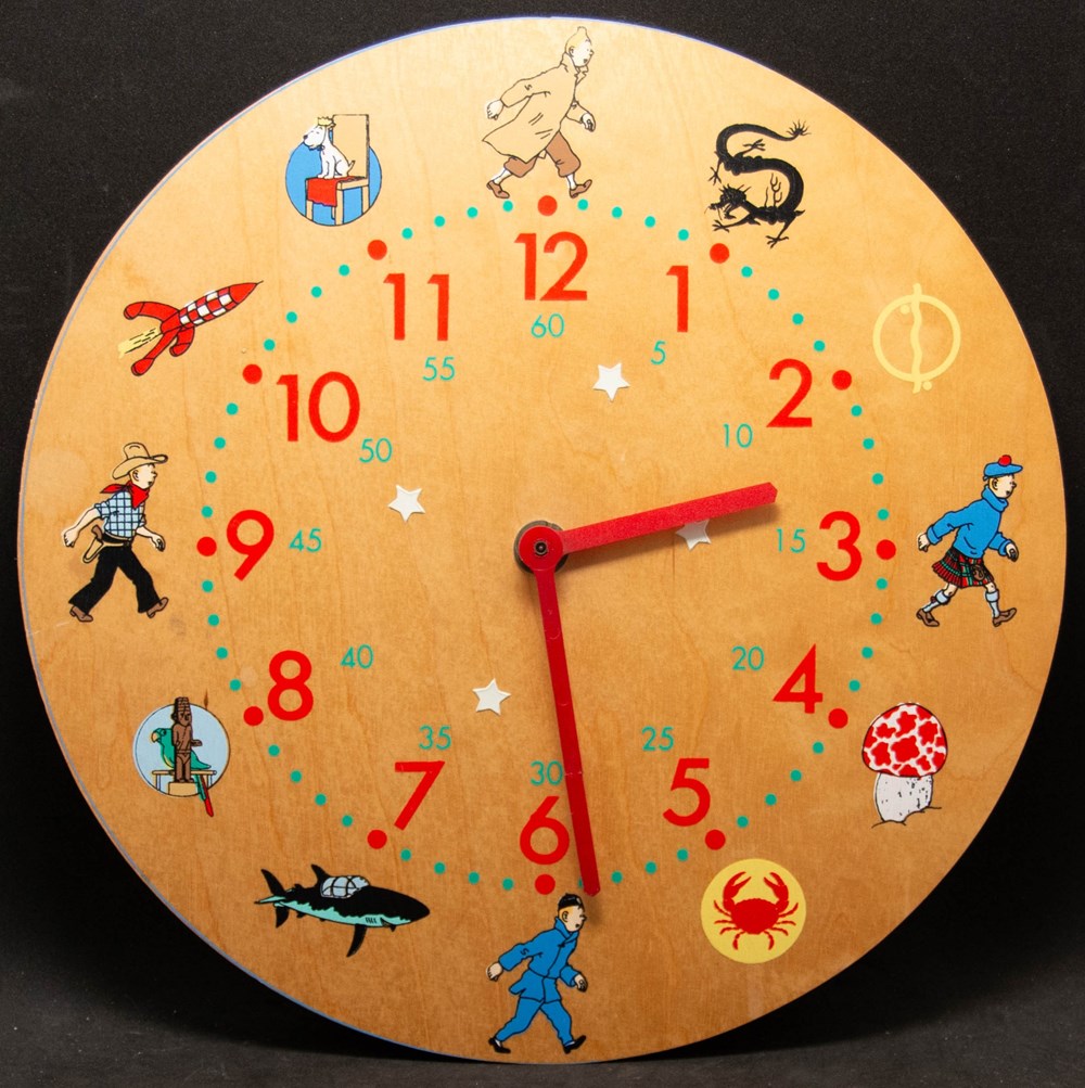 divers decorations magnets autocollants pendule 1993 ronde