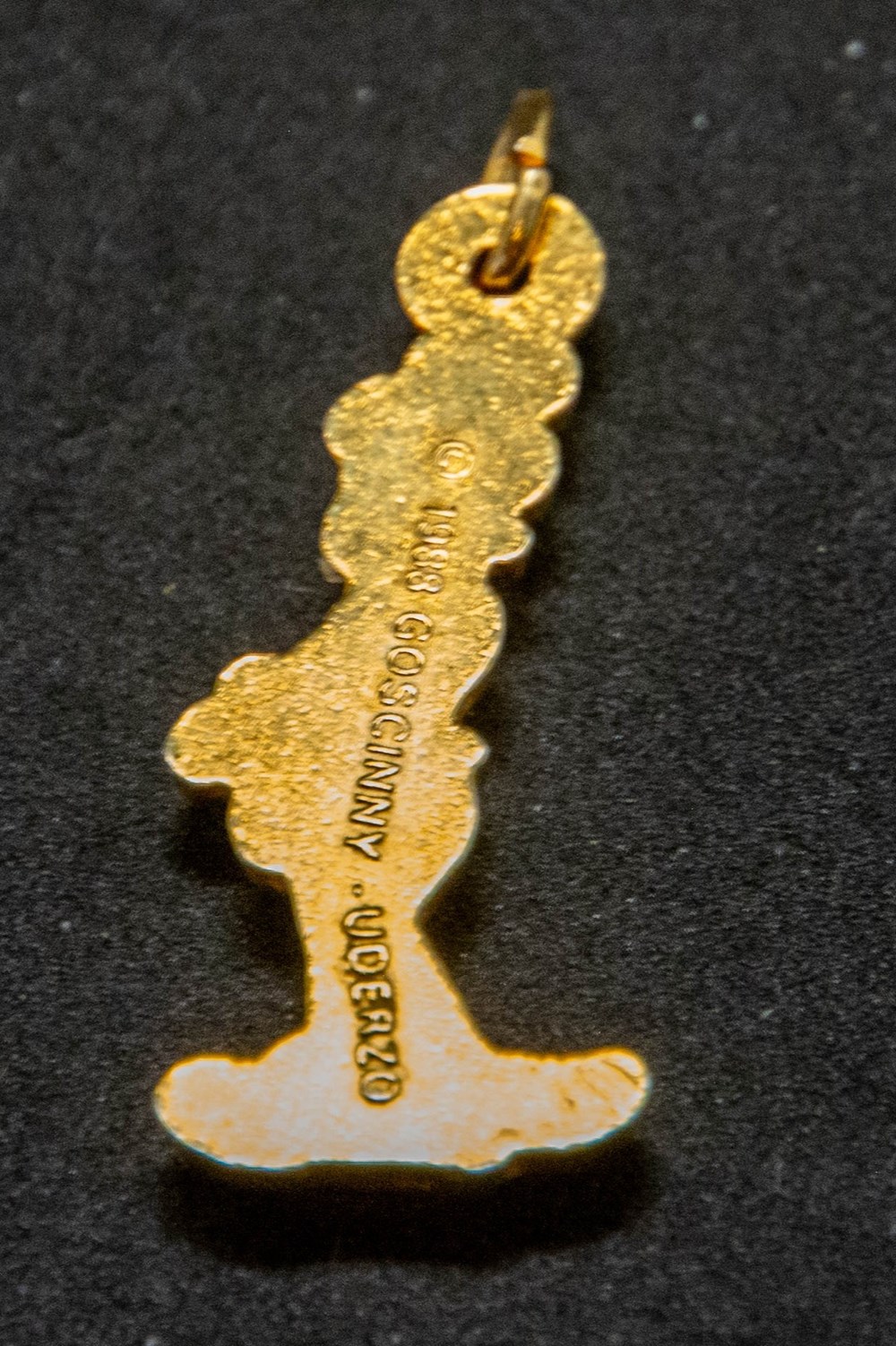 1988 - Série "Pendentif doré" - Panoramix divers feves 1988 serie pendentif dore panoramix