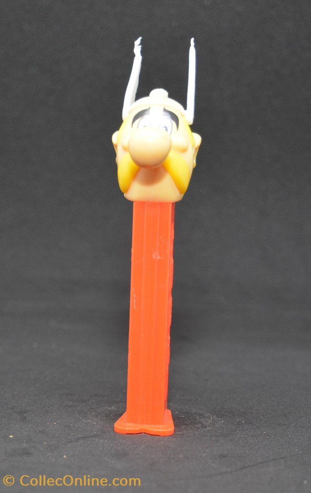 Astérix - Rouge 4 figurine asterix rouge