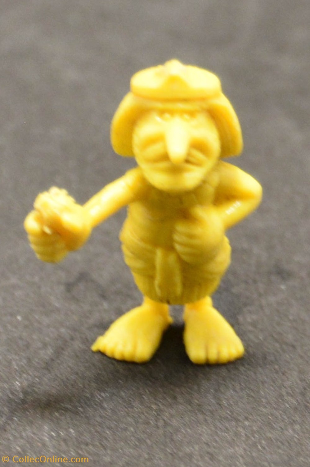 figurines bonbons dupont isigny 1969 31 jaune chef de caravane de bateaux egyptiens