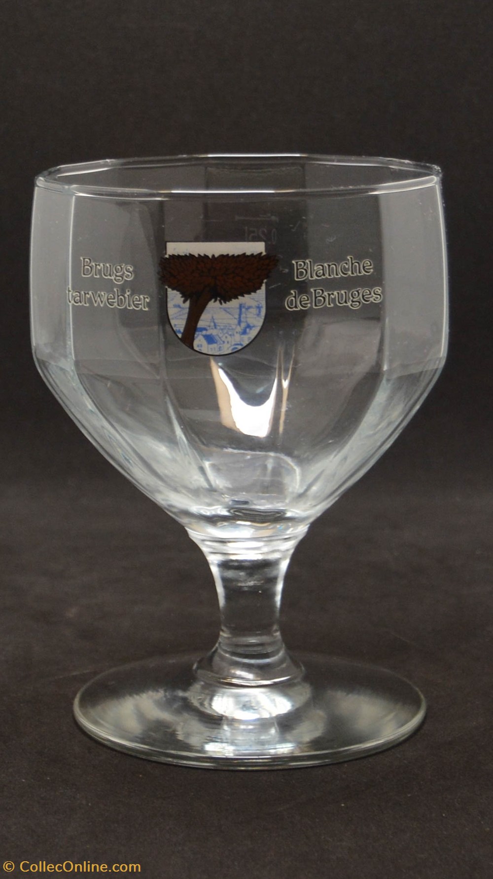 Blanche de Bruges art table argenterie bistrot alimentation verres blanche de bruges