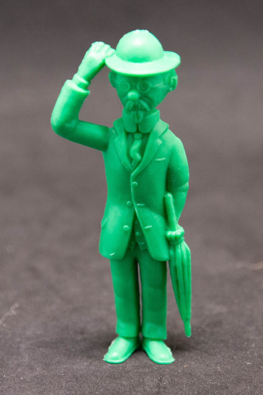 Belvision - 1973 - Professeur Tournesol monochrome - vert figurines belvision 1973 professeur tournesol monochrome vert