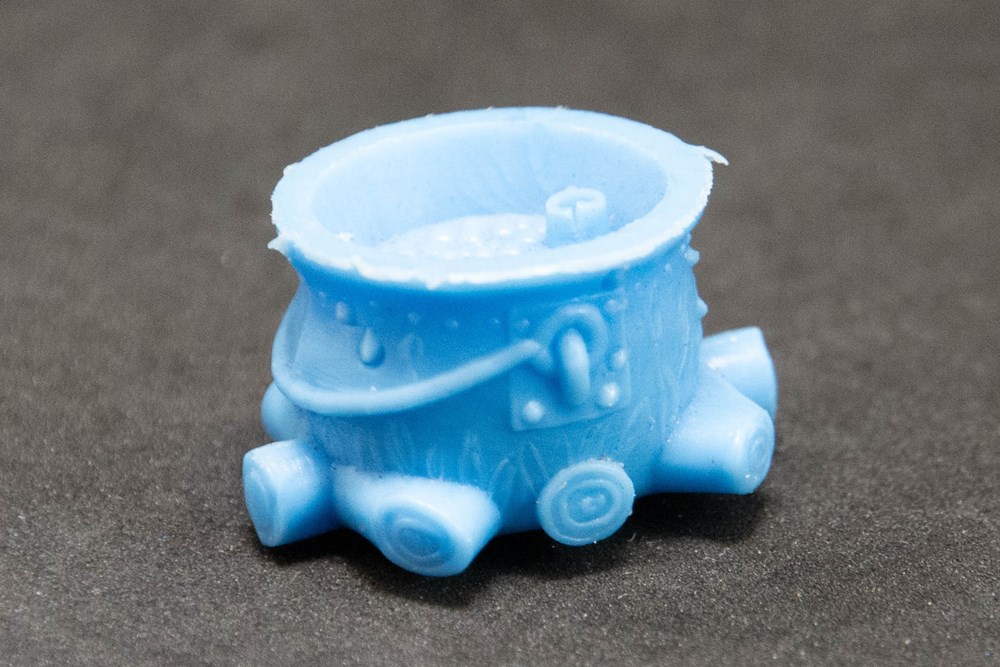 Chewing-gum Malabar - 1984 - 07 - Bleu clair - Chaudron de Panoramix figurines chewing gum malabar 1984 07 bleu clair chaudron de panoramix