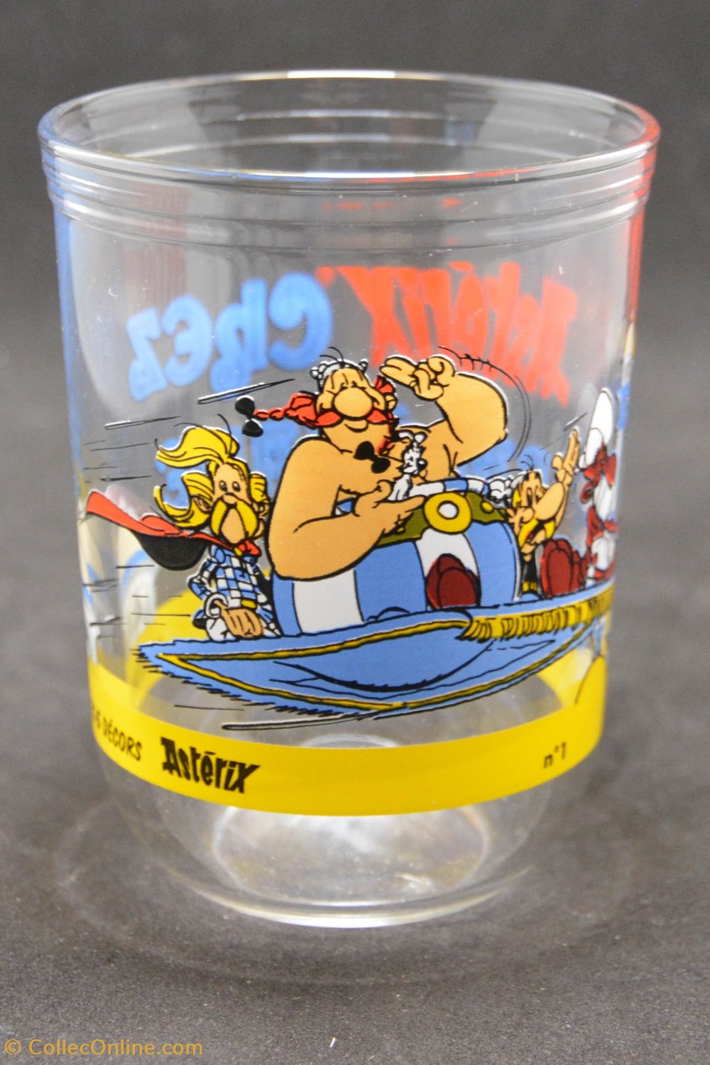 Série 029 - 1999 - Maille - n°1 - Astérix chez Rahazade art la table argenterie verres serie 029 1999 maille n 1 asterix chez rahazade