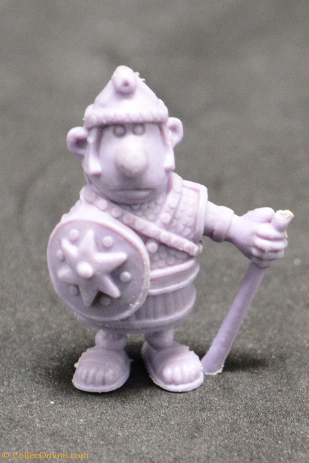 Bonbons Dupont d'Isigny - 1969 - 29 - Violet - Soldat égyptien figurines bonbons dupont isigny 1969 29 violet soldat egyptien