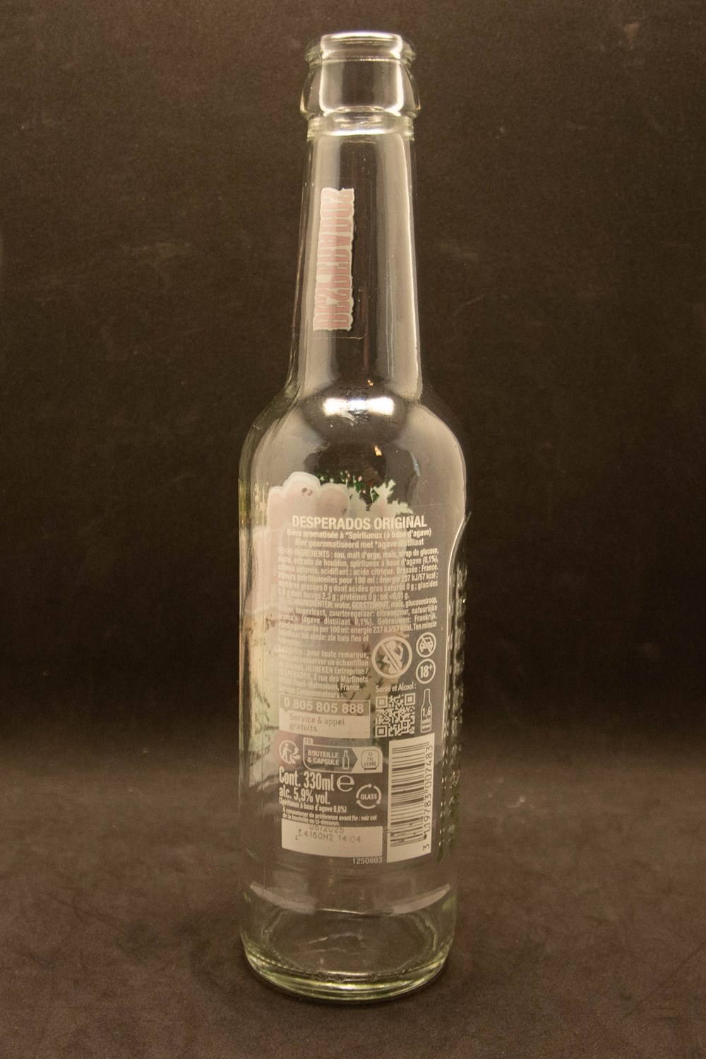 Desperados - Tequila - UK - 5,9% - 33cl art table argenterie bistrot alimentation bouteilles desperados tequila uk 5 9 33cl