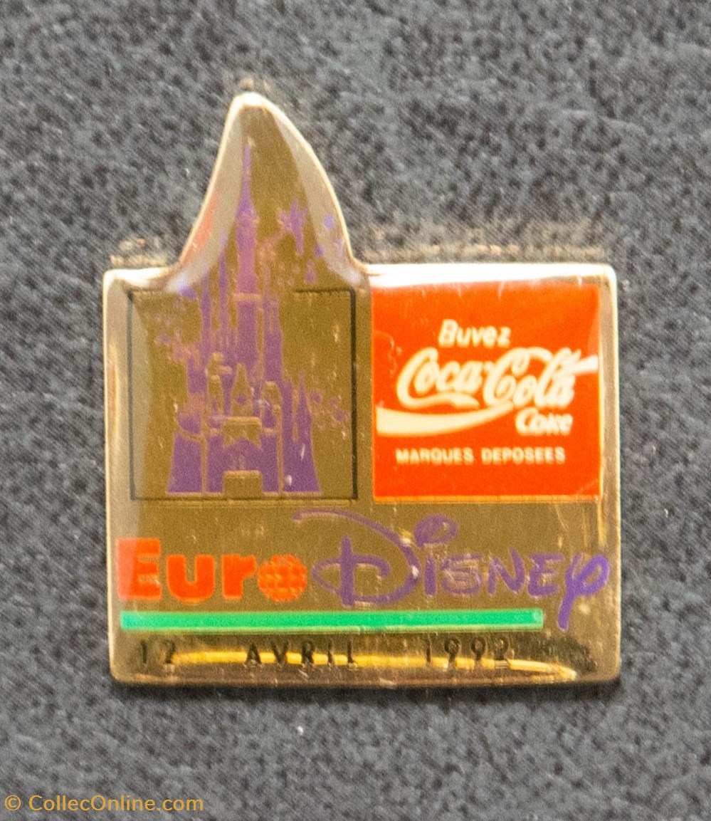 divers pin badges eurodisney coca cola