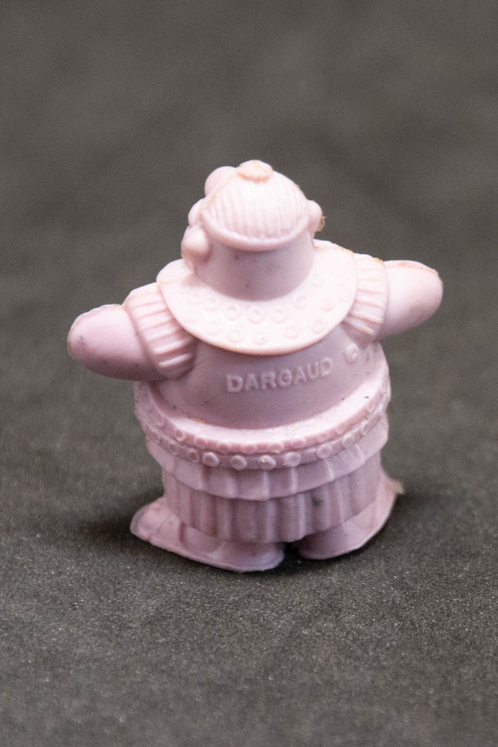 Bonbons Dupont d'Isigny - 1969 - 36 - Violet clair - Goûteur de Cléôpatre figurines bonbons dupont isigny 1969 36 violet clair gouteur de cleopatre
