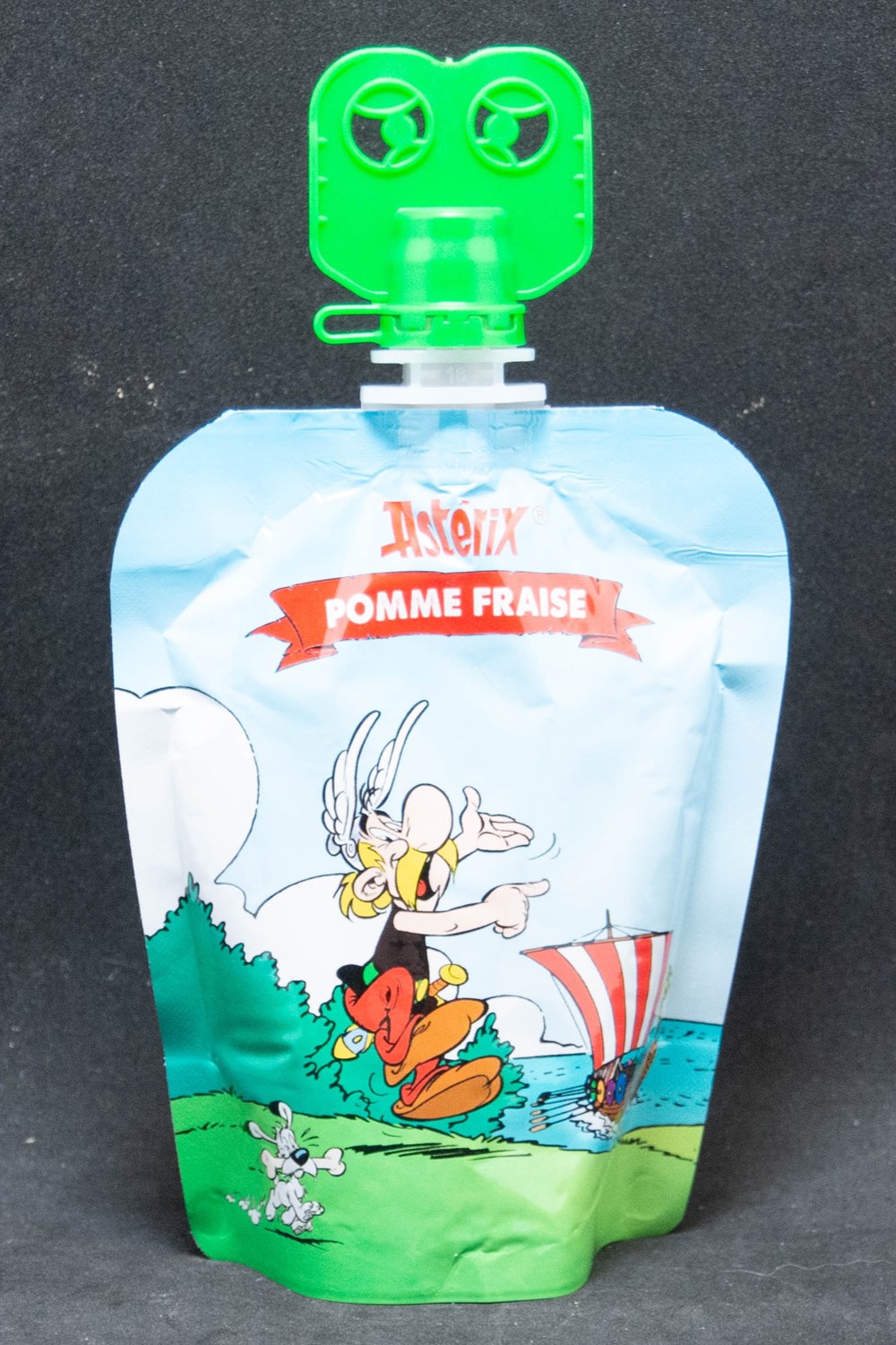 Compote - 2024 - Pomme-Fraise - 1 - Astérix art de la table argenterie bistrot alimentation compote 2024 pomme fraise 1 asterix