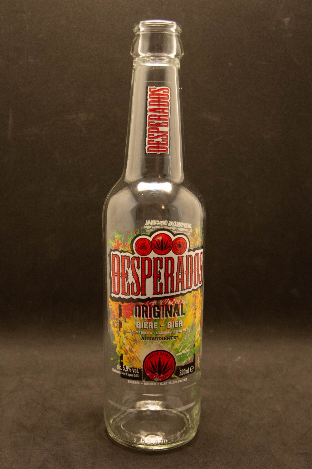Desperados - Tequila - UK - 5,9% - 33cl art table argenterie bistrot alimentation bouteilles desperados tequila uk 5 9 33cl