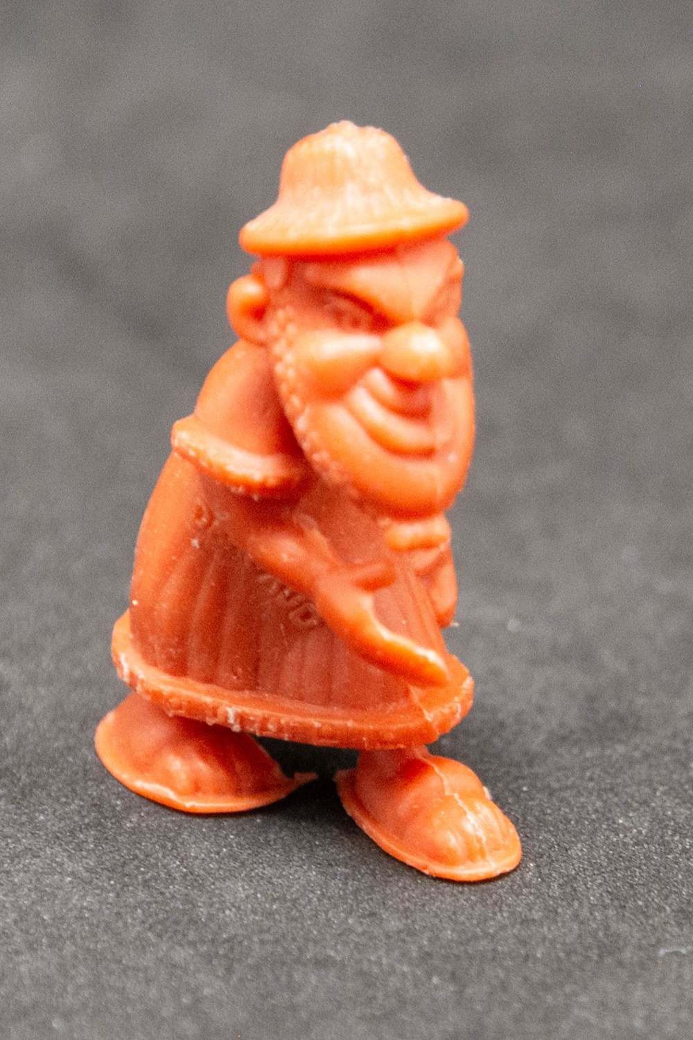 Bonbons Dupont d'Isigny - 1969 - 26 - Rouge - Amonbofils figurines bonbons dupont isigny 1969 26 rouge amonbofils