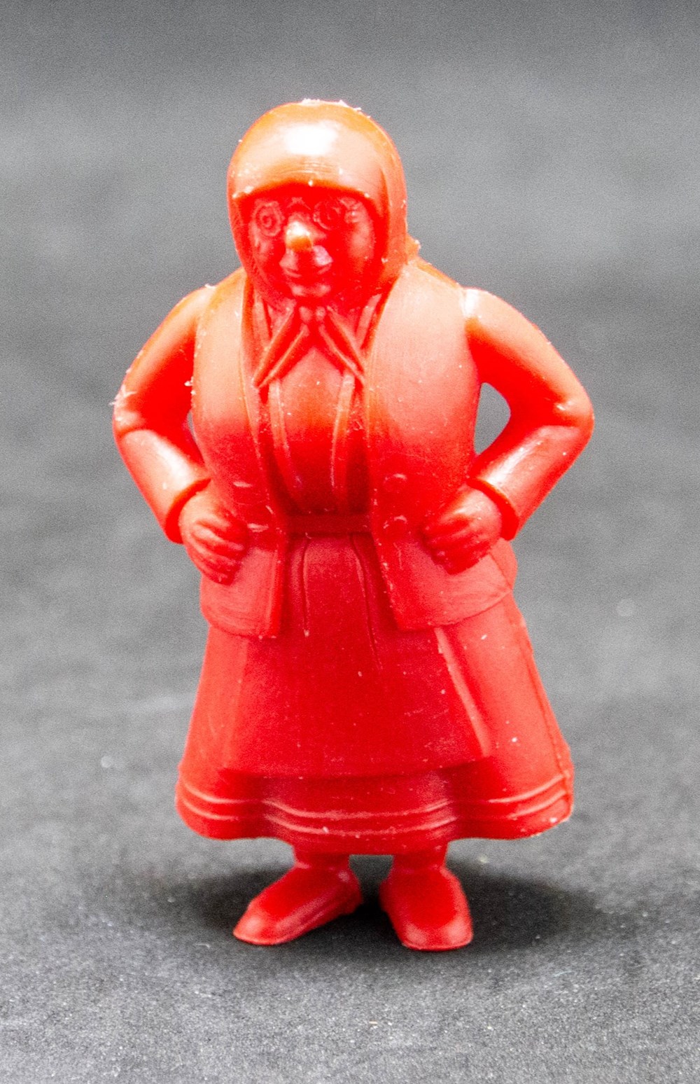 Belvision - 1973 - Madame Vlek - Rouge figurines belvision 1973 madame vlek rouge