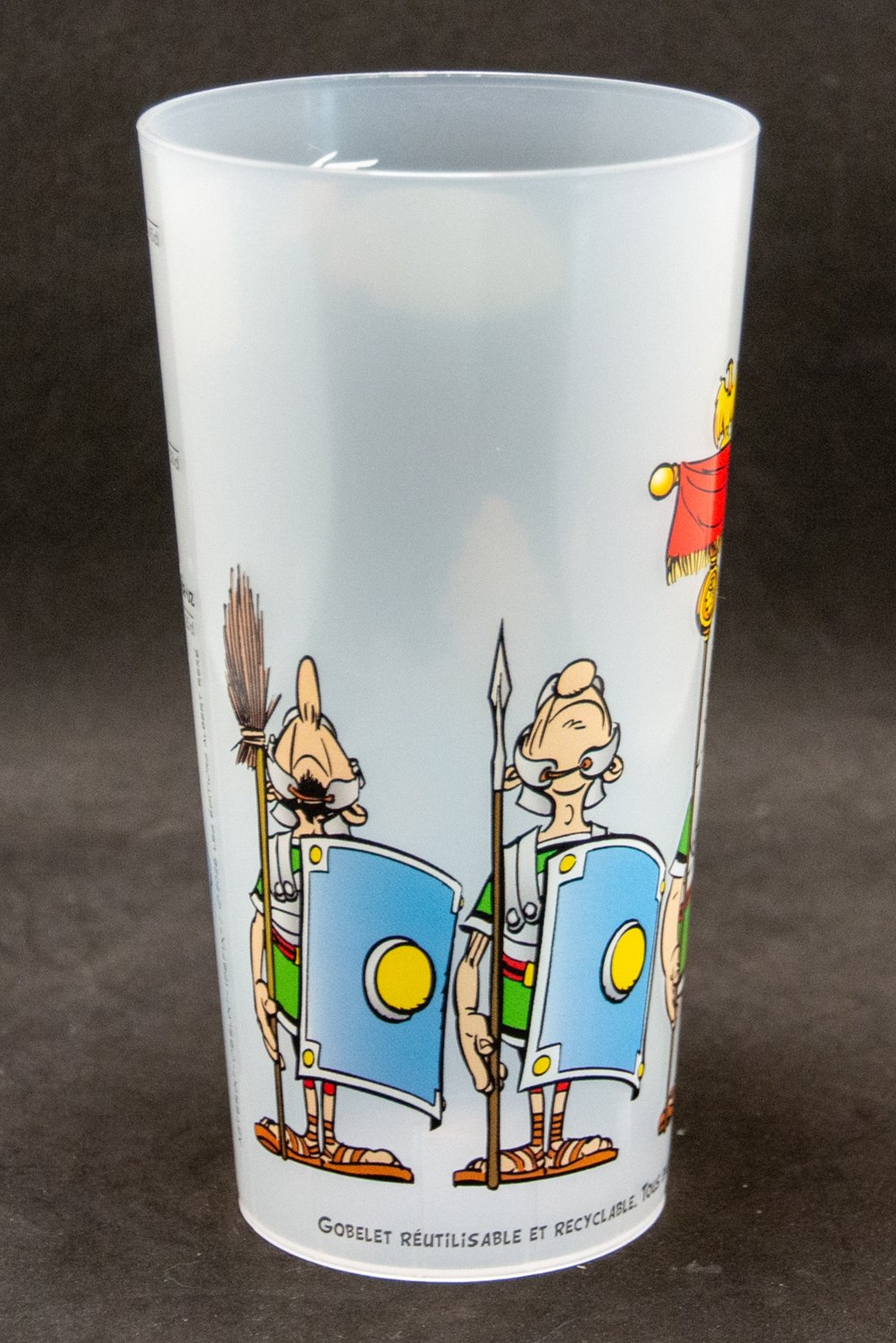 divers parc asterix verre legionnaire