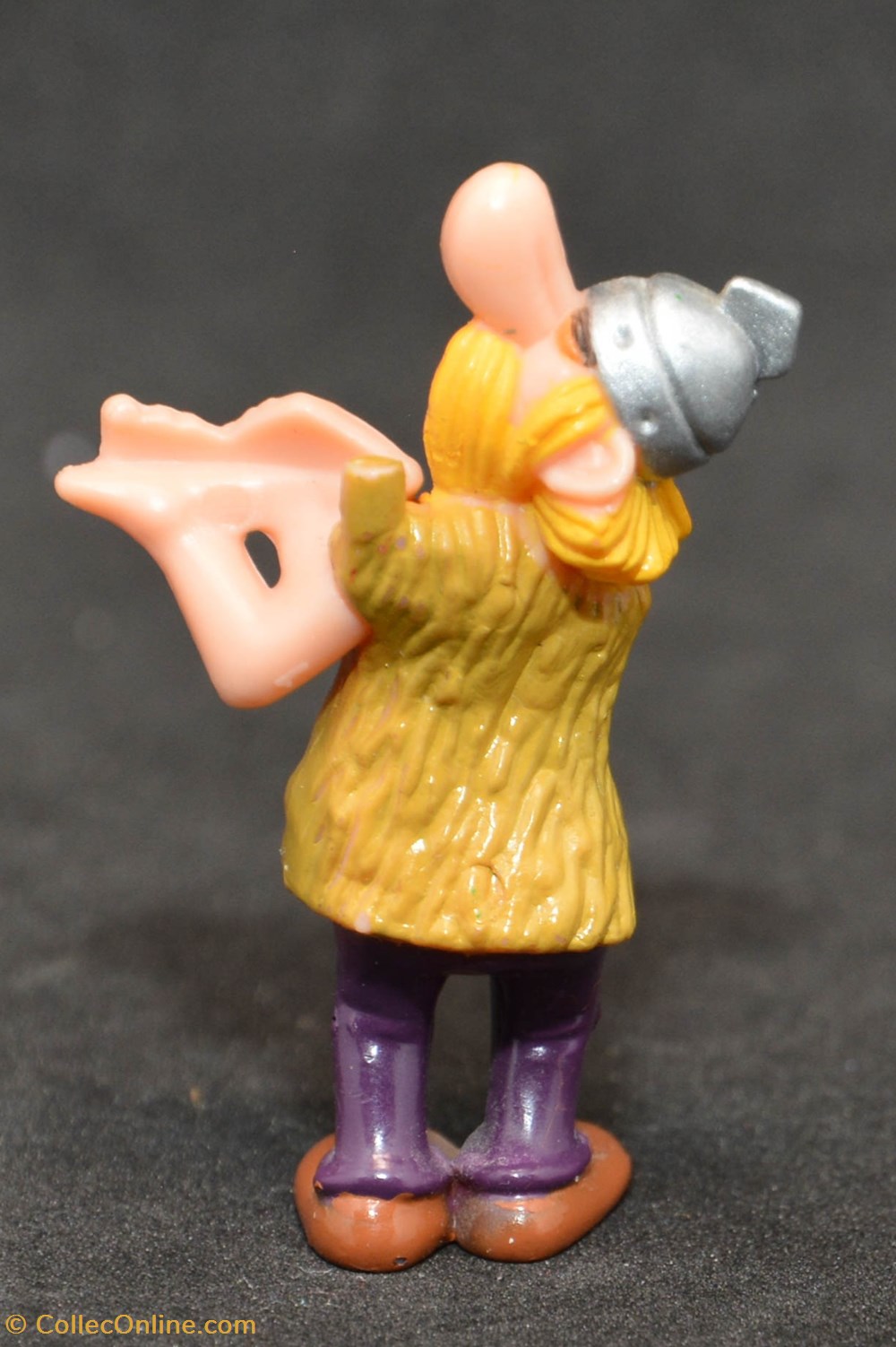 Série 03 - Astérix et les romains - 2003 - 01 - Gaulois I portant Idéfix 2 figurines serie 03 asterix et les romains 2003 01 gaulois i portant idefix