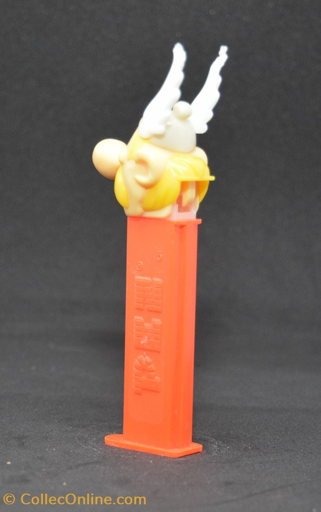 Astérix - Rouge 2 figurine asterix rouge