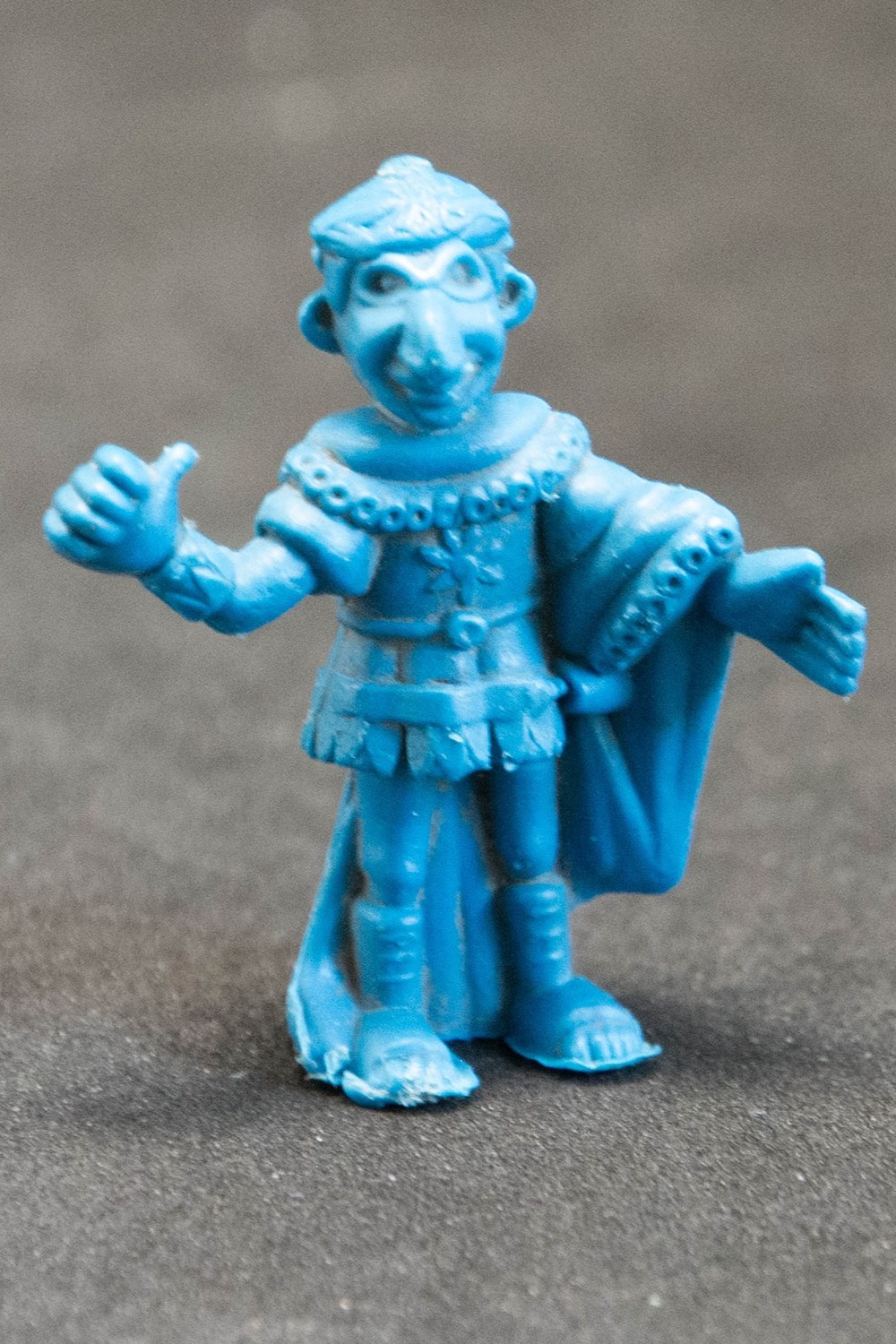 figurines bonbons dupont isigny 1969 18 bleu cesar