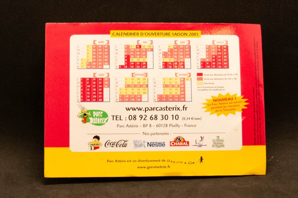 documents anciens publicites brochure parc asterix 2005 plan du parc