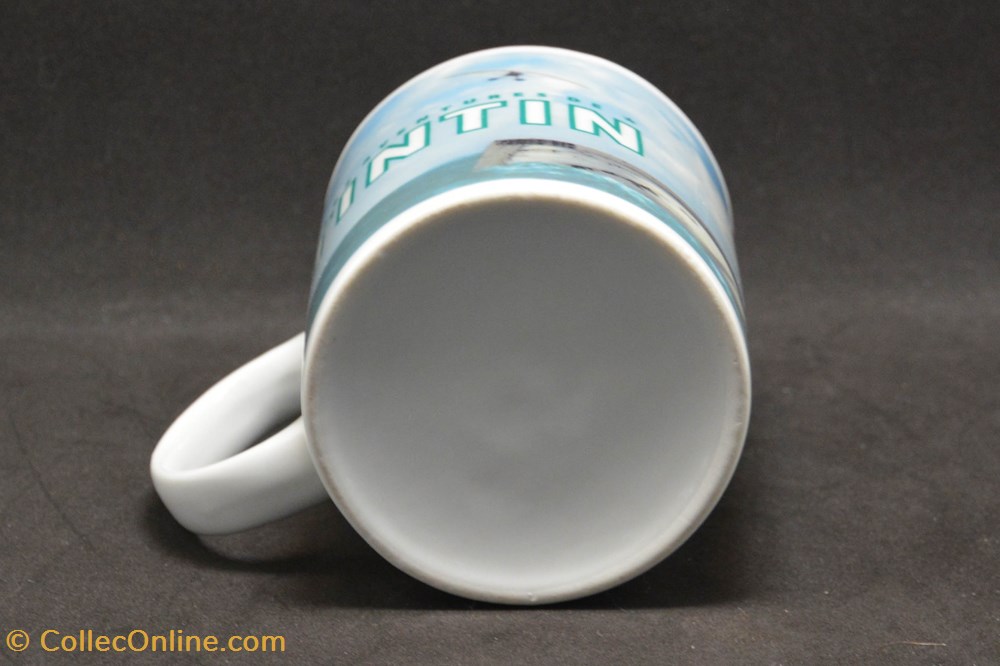 Série "Les aventures de Tintin" - 2011 - Mug - Tintin et Haddock sur un radeau 2 art la table argenterie service the cafe tasses mugs serie les aventures de tintin 2011 mug tintin et haddock sur un radeau
