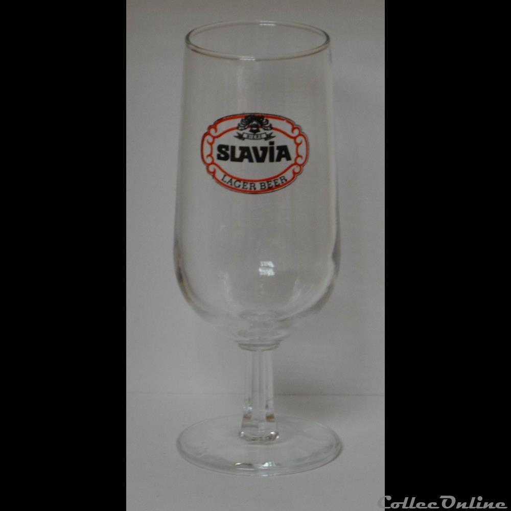Slavia - 01 bistrot alimentation verre biere slavia 01