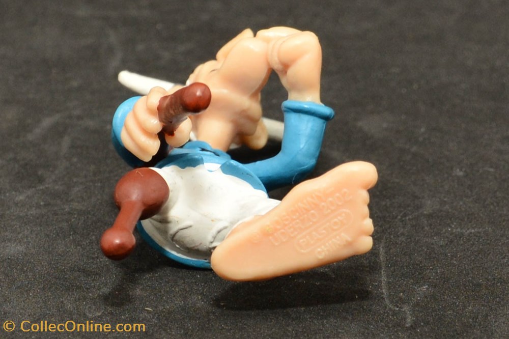 Plastoy - 2002 - 6,5 cm - Triple-patte 3 figurines plastoy 2002 6 5 cm triple patte
