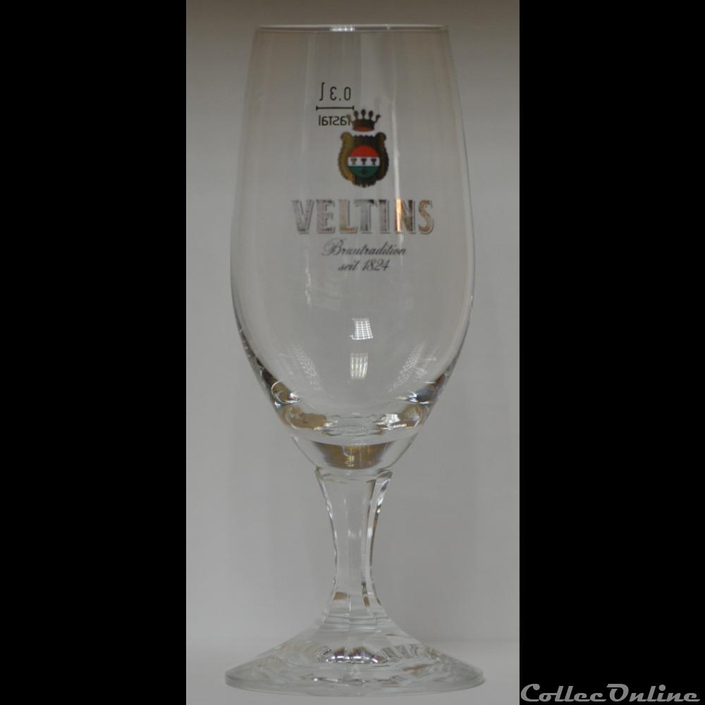 bistrot alimentation verre biere veltins