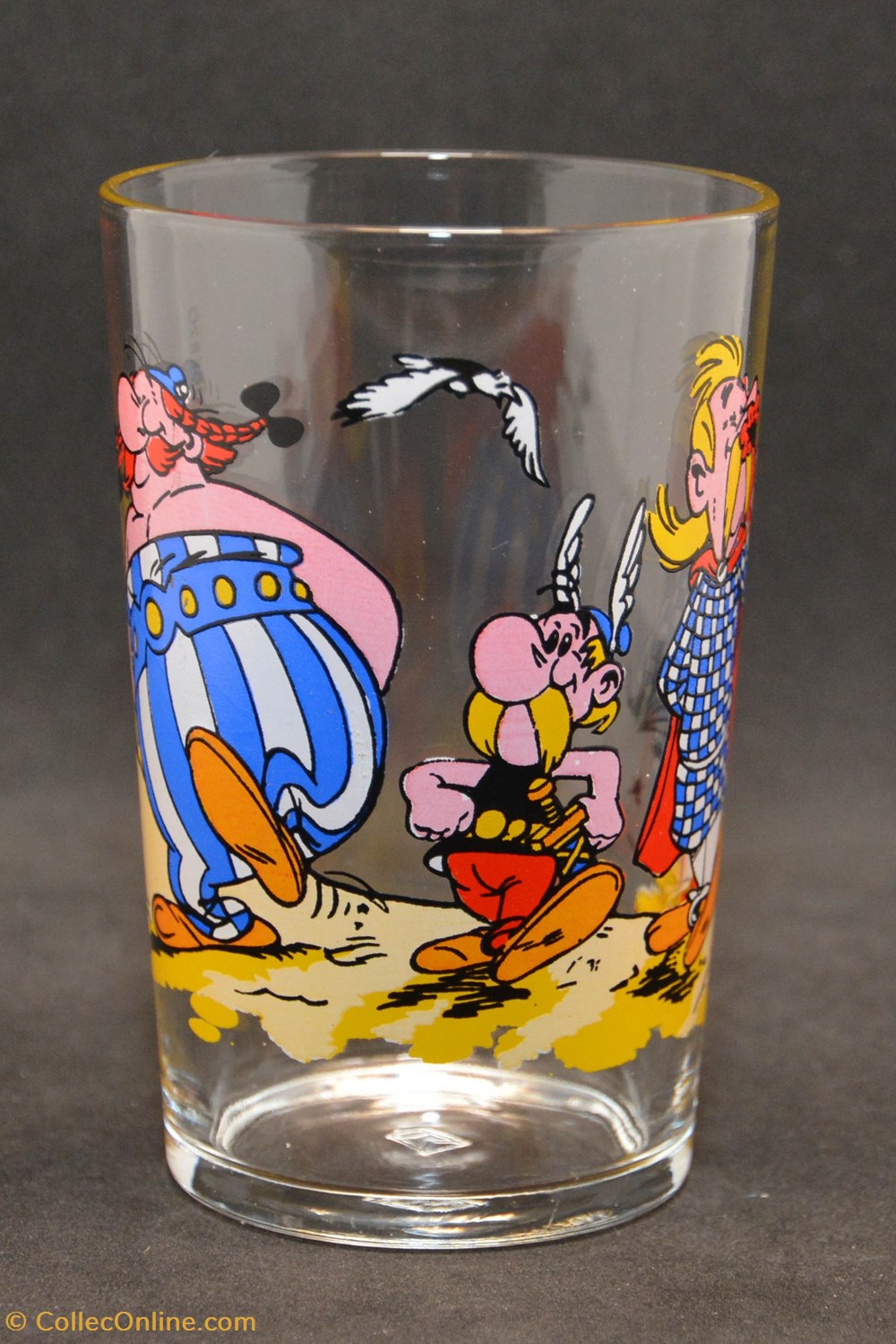 Série 005 - 1968 - Dargaud - Astérix, Obélix et Assurancetourix art de la table argenterie verres serie 005 1968 dargaud asterix obelix et assurancetourix