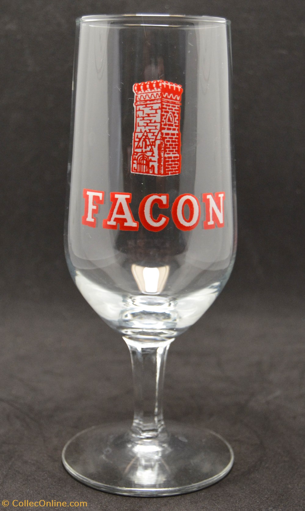 Facon art de la table argenterie bistrot alimentation verres facon
