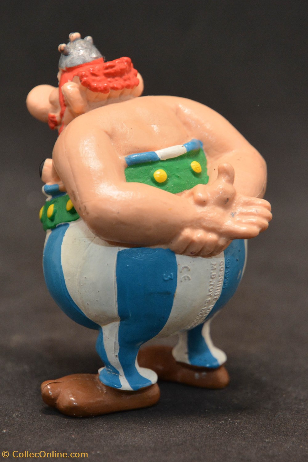 M.D. Toys - 1994 - 7 cm - Obélix 2 figurines m d toys 1994 7 cm obelix