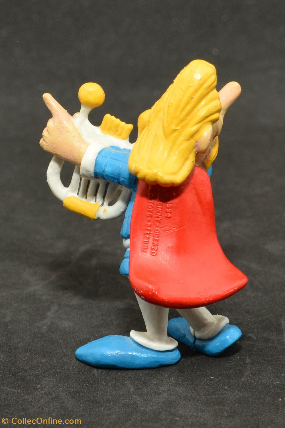 M.D. Toys - 1994 - 6 cm - Assurancetourix 2 figurines m d toys 1994 6 cm assurancetourix
