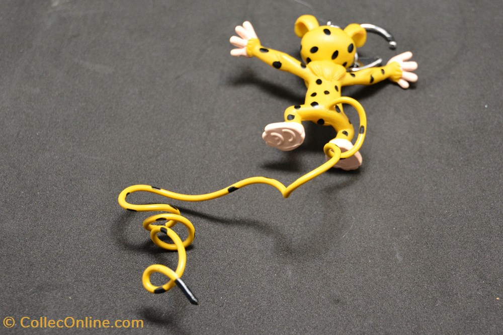 divers porte cle plastoy marsupilami