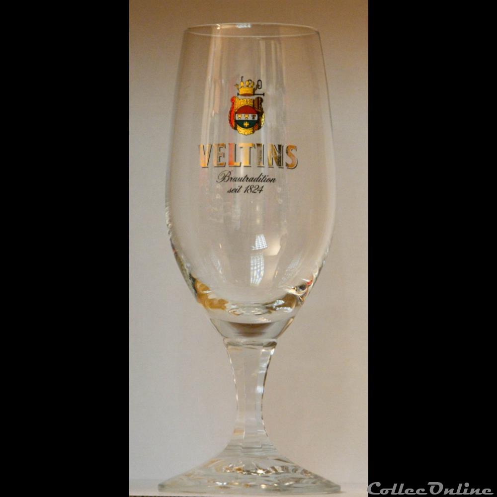 bistrot alimentation verre biere veltins