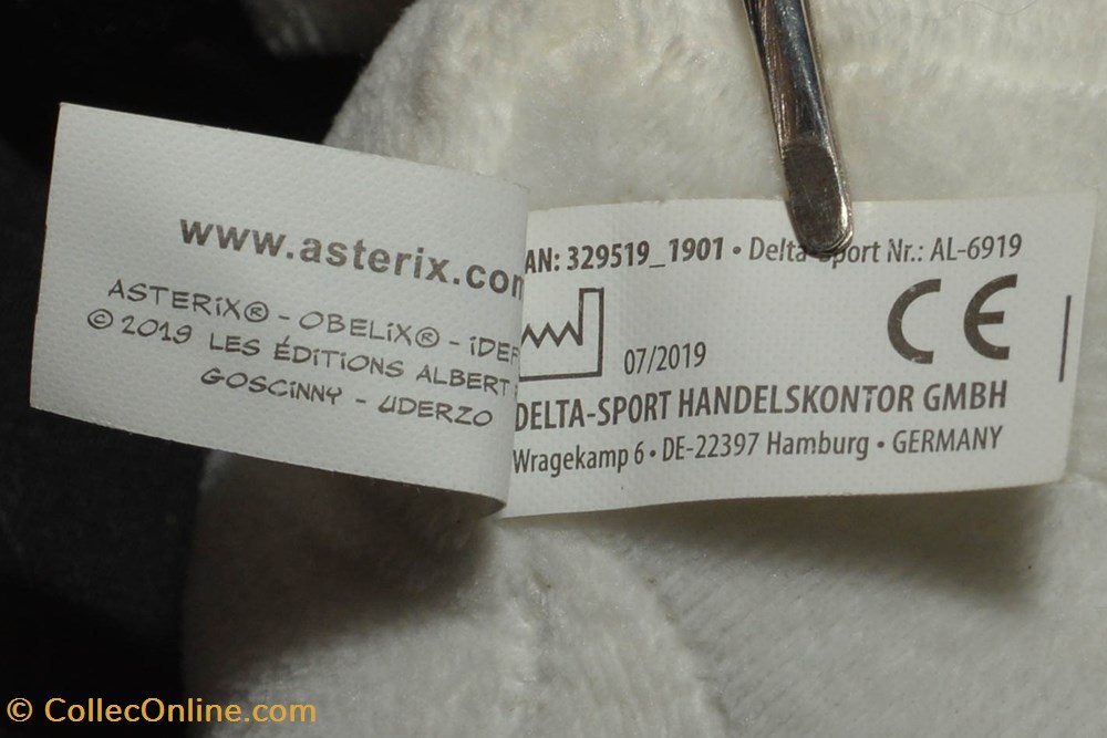 Idéfix couché - Albert Renée - 2019 - 16 cm 4 jeux jouets peluches idefix couche albert renee 2019 16 cm