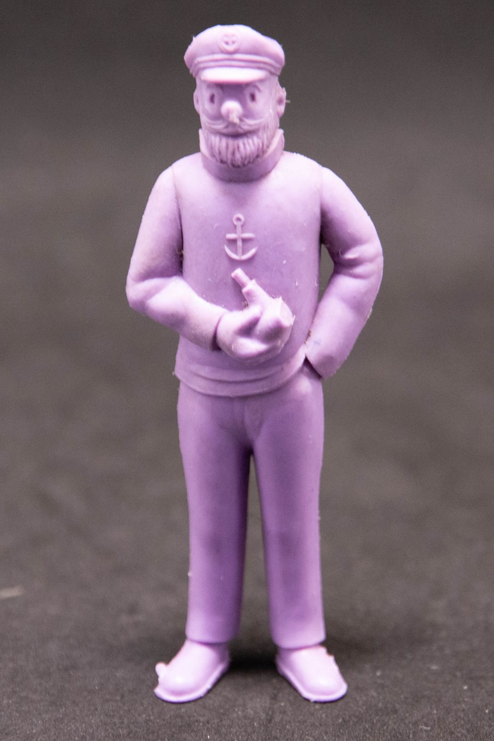 Belvision - 1973 - Capitaine Haddock monochrome - violet figurines belvision 1973 capitaine haddock monochrome violet