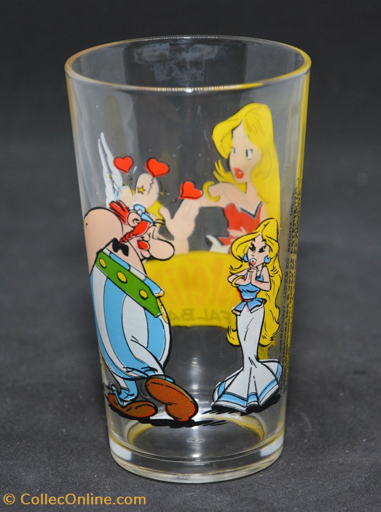 Série 033 - 2000 - Amora - n°2 - Astérix et Falbala - Grand 3 art de table argenterie verres serie 033 2000 amora n 2 asterix et falbala grand