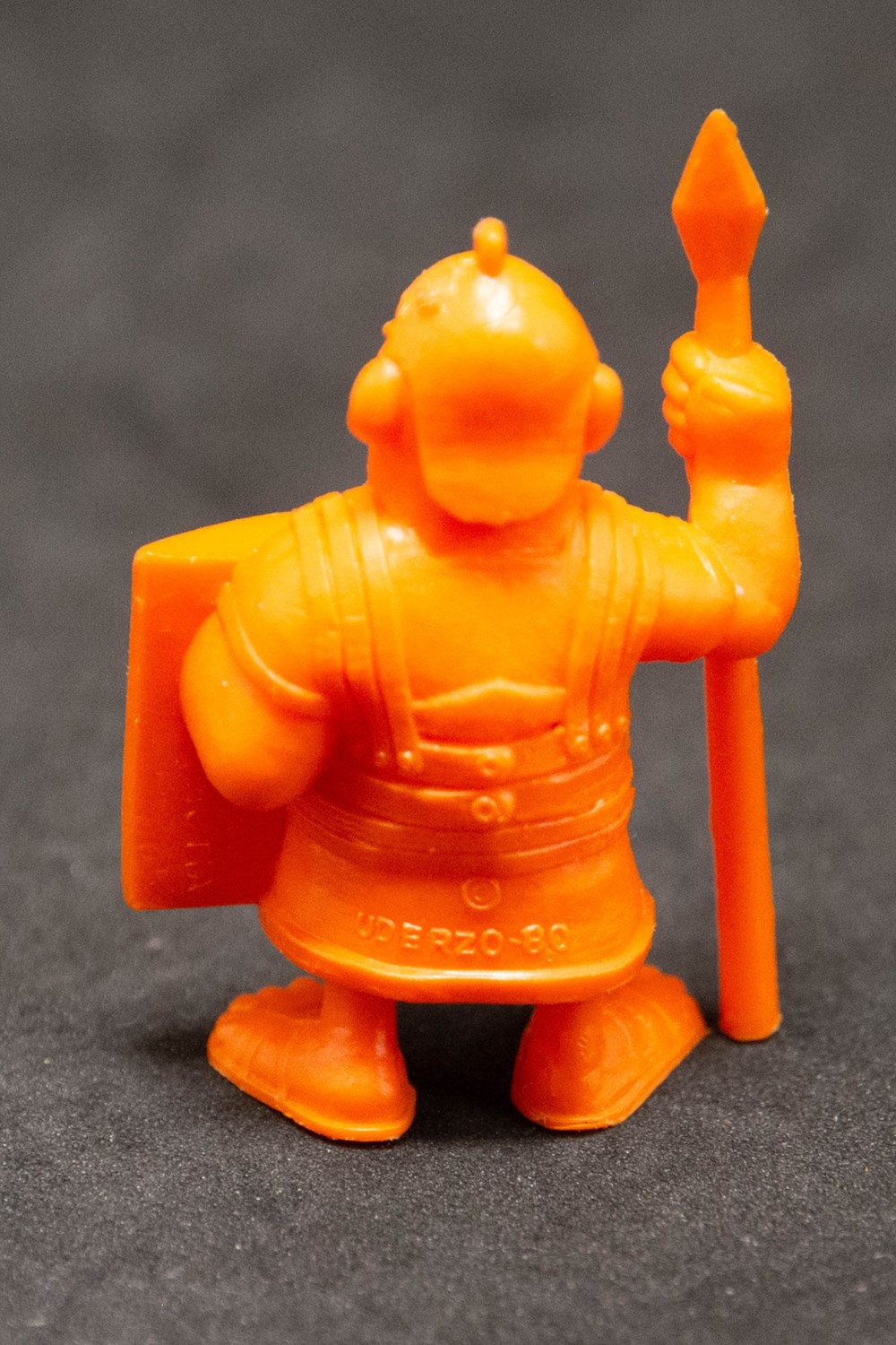figurines glaces motta 1980 19 orange legionnaire ii avec pilum