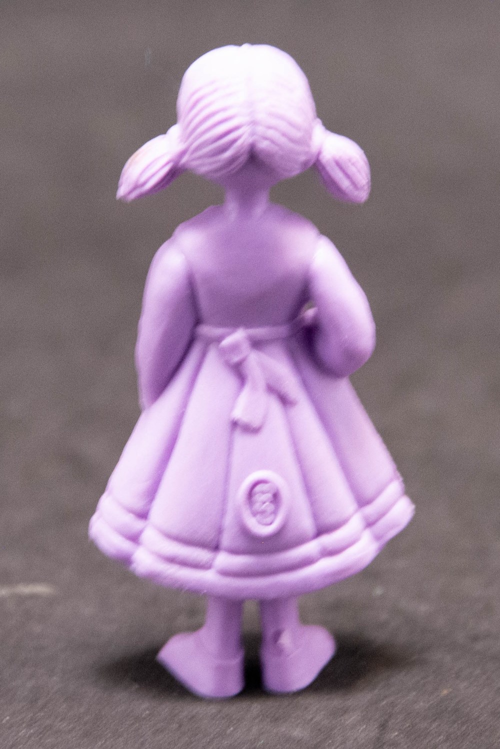Belvision - 1973 - Nouchka monochrome - violet figurines belvision 1973 nouchka monochrome violet