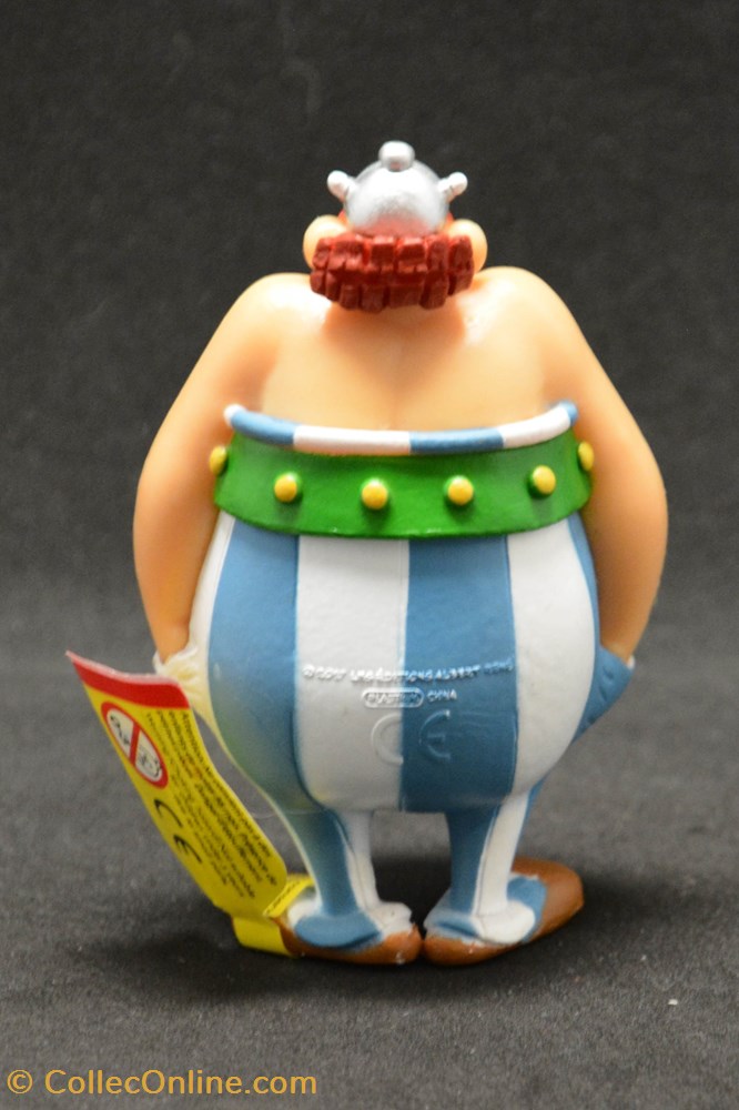 Plastoy - 2017 - 8 cm - Obélix 2 figurines plastoy 2017 8 cm obelix