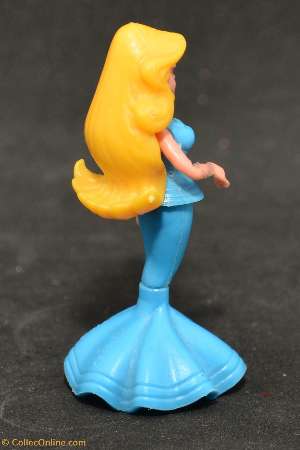 Série 01 - Astérix et Obélix - 1990 - 10 - Falbala (manque panier) figurines serie 01 asterix et obelix 1990 10 falbala manque panier